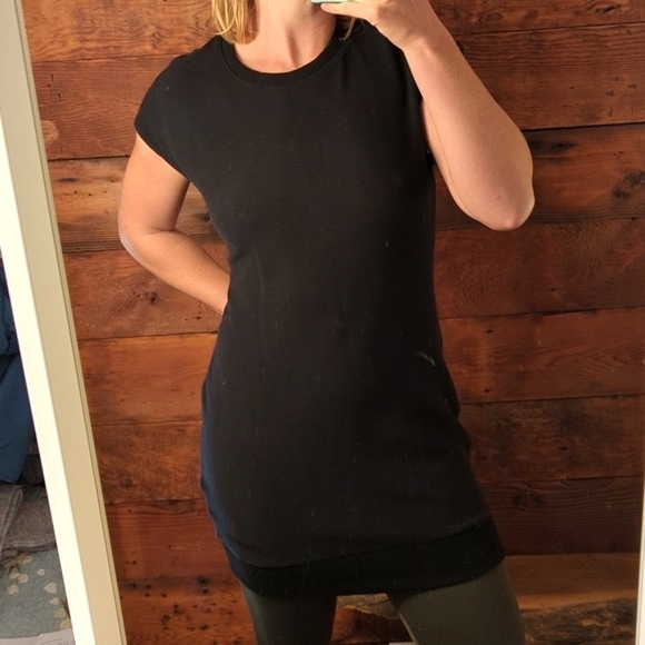 Under Armour | Black backless minimalist sporty mini dress Size M - Picture 1 of 8